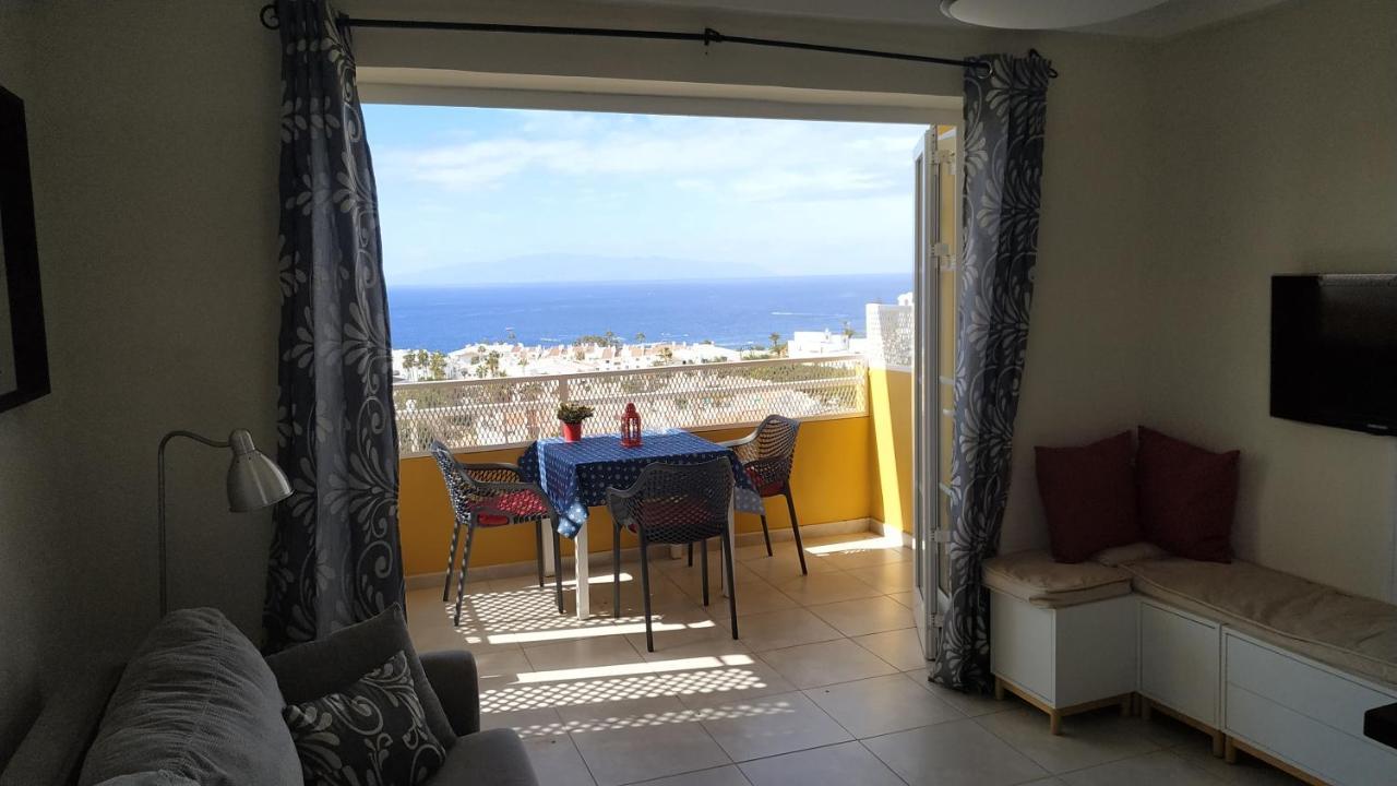 Nice Sea Views At Torviscas Beach 1 Bedr. Orlando Apartment Адехе Екстериор снимка